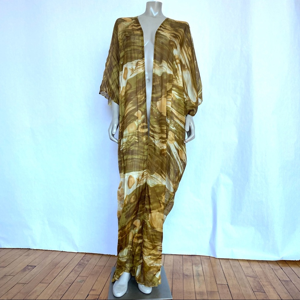 Beautiful Women Chiffon Throw over